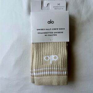 ALO Unisex Half-Crew Throwback Sock